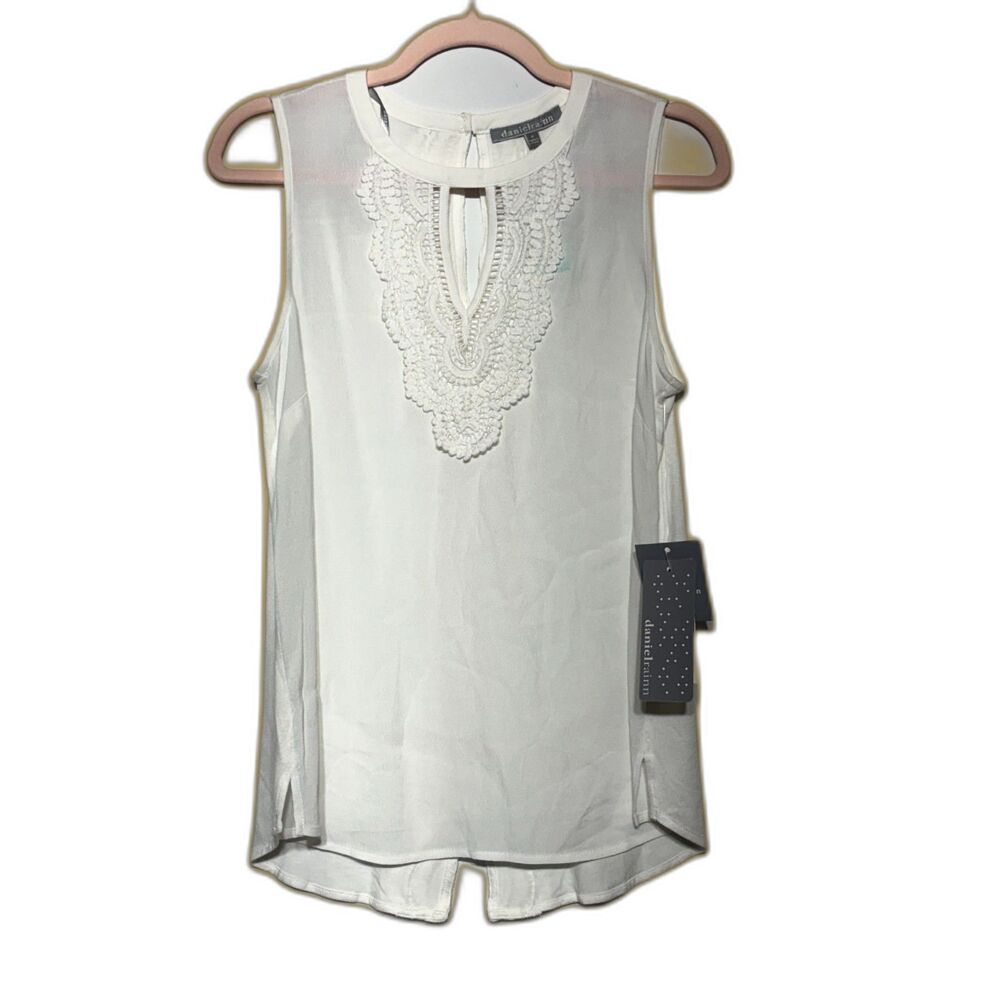 Daniel Rainn Quin Blouse Womens S Ivory Crochet Keyhole Sleeveless Boho NWT